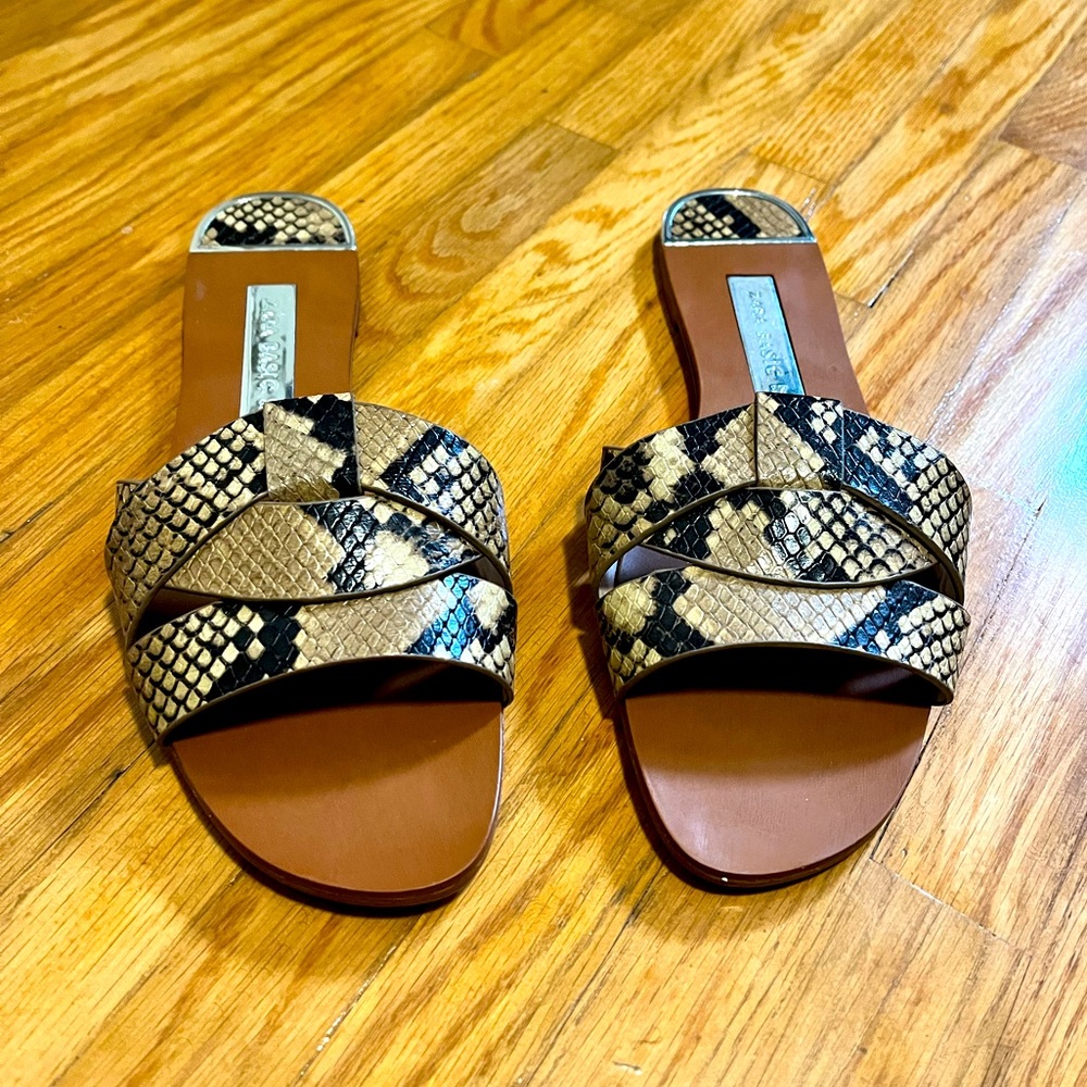 New Zara Snakeskin Mule Sandals